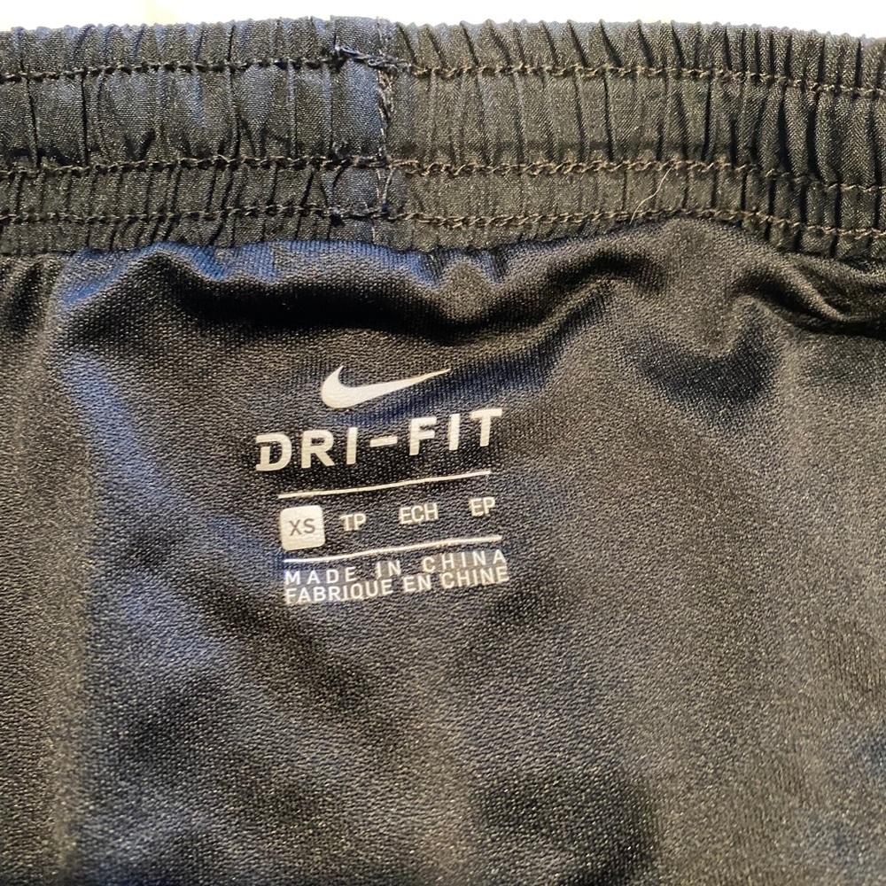 Nike run shorts - Picture 4 of 4